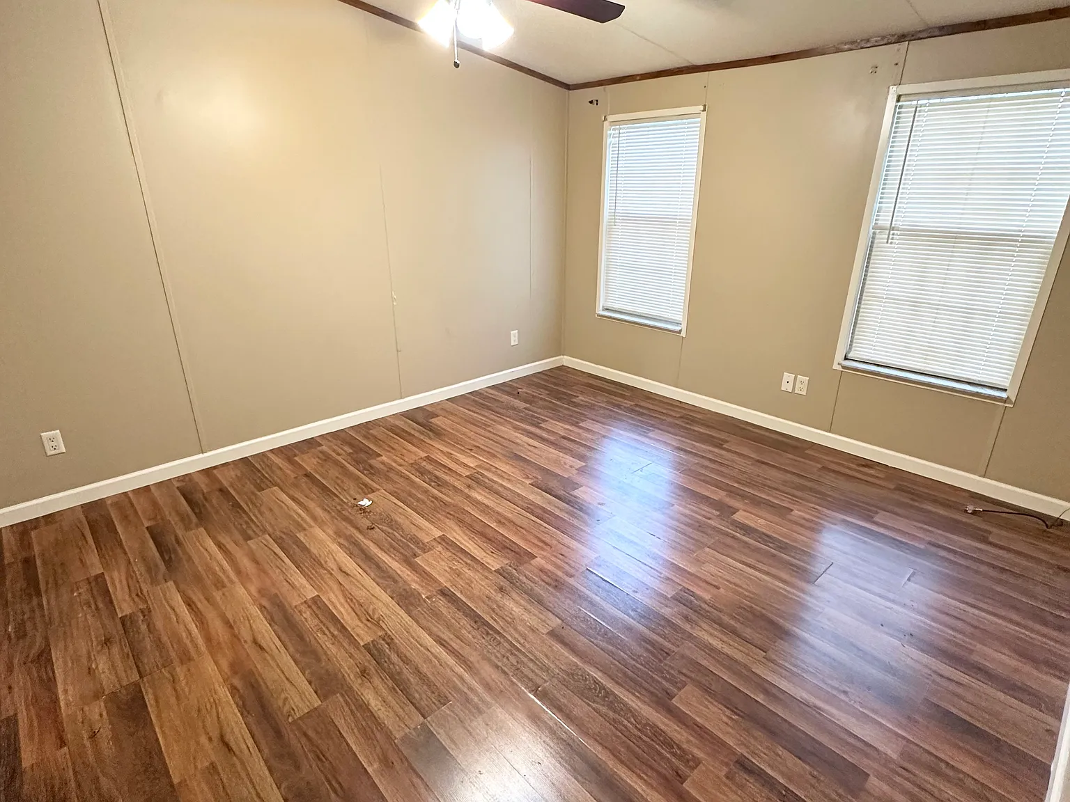 4 bed, 1344 sqft, $1,500 — Photo 4