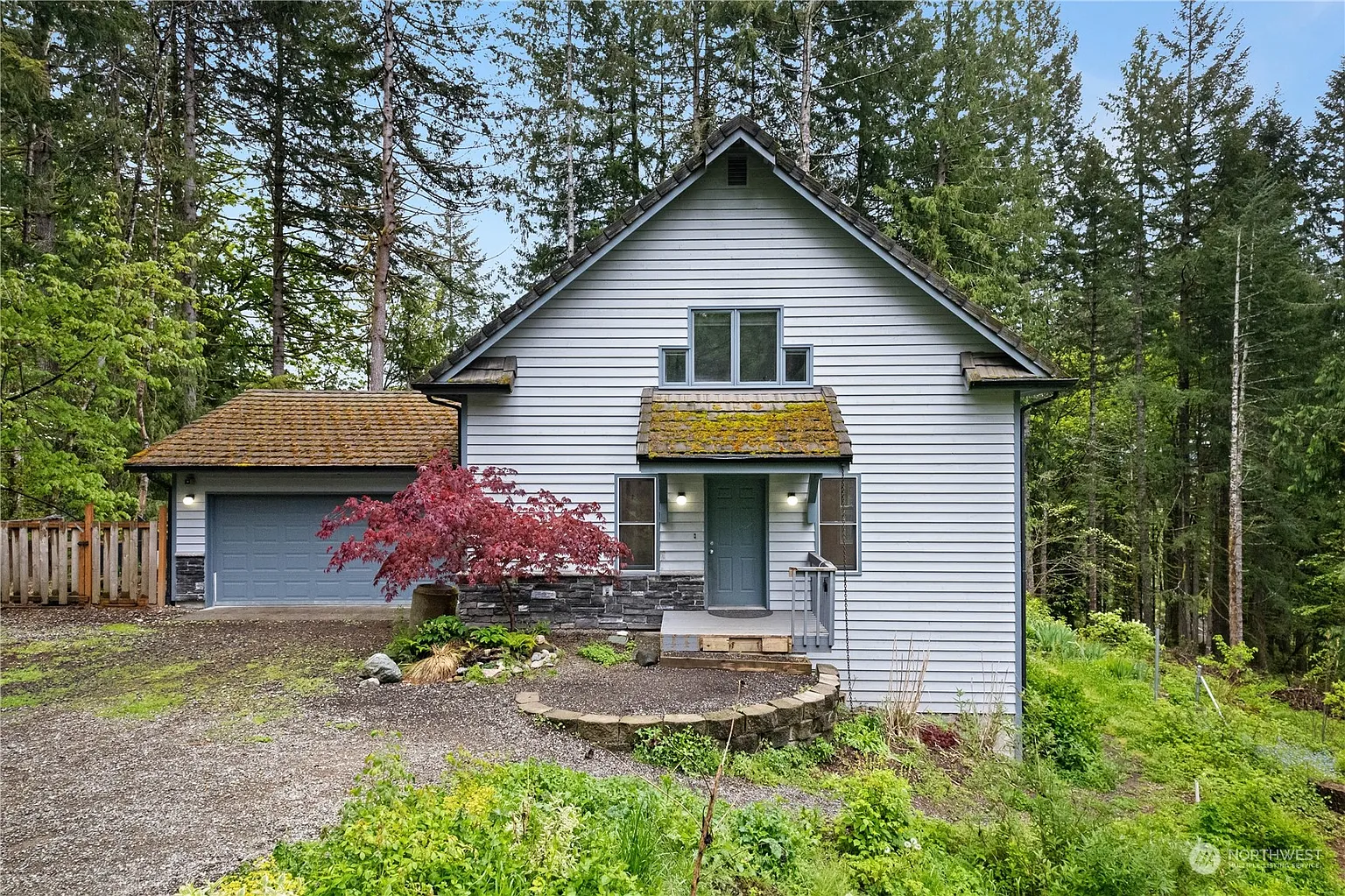 6718 Beatty Court SW photo 1
