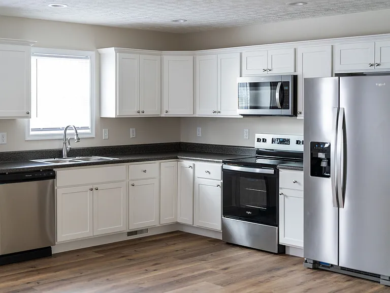 635 N Bayard Ave — Photo 30