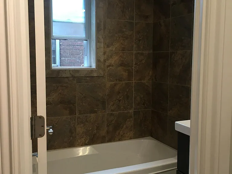 19 Ashland Ave — Photo 54
