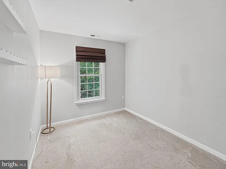 1107 Oak View Dr — Photo 26