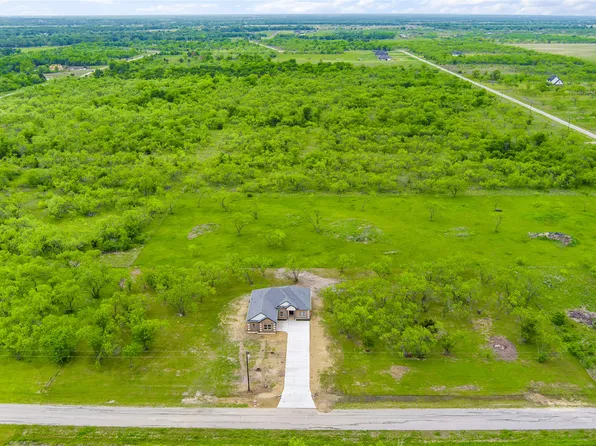 572 Palmito Ranch Rd, Corsicana, TX 75110