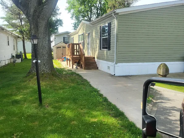 1808 Payton Dr, Belleville, IL 62226