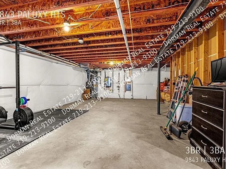 9843 Paluxy Hts — Photo 29