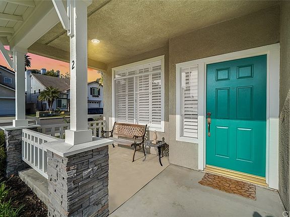2nd image of 2 Sequoia Dr