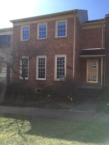 4712 Forestdale Dr, Fairfax, VA, 22032