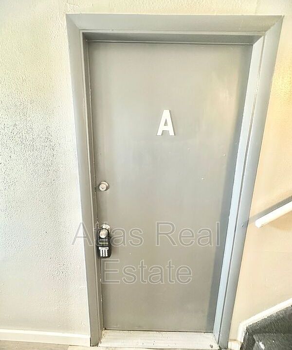 1st image of 4250 Loomis Ave APT A