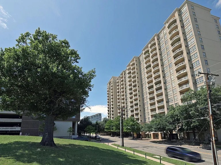 3225 Turtle Creek Blvd #1533 — Photo 24