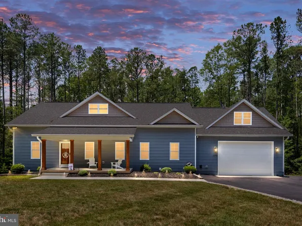 1098 Lake Forest Dr, Mineral, VA 23117