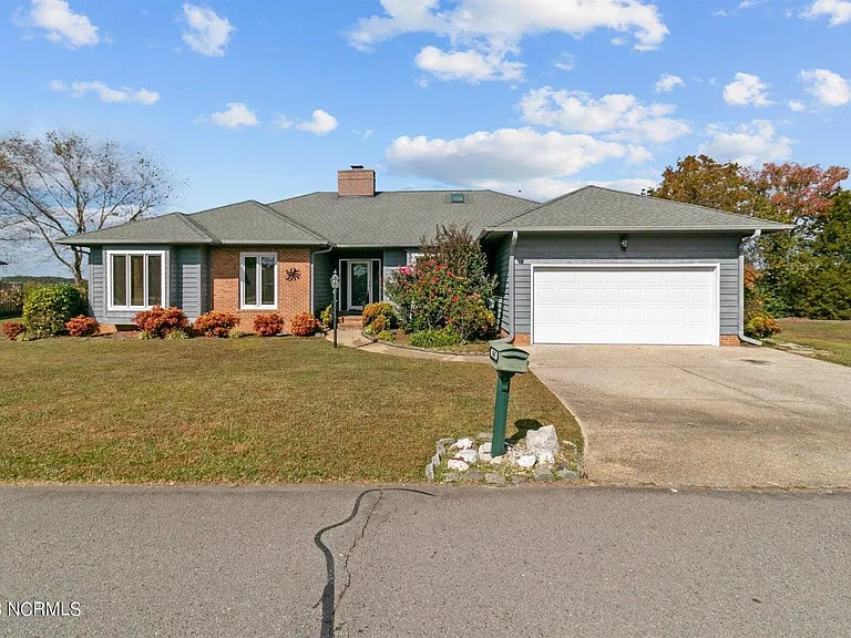 867 Castleberry Ct — Photo 46