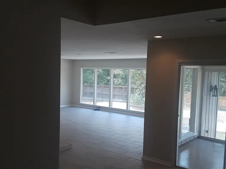724 Whispering Oaks Dr — Photo 35
