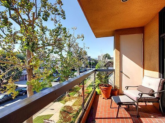 Oversized Balcony