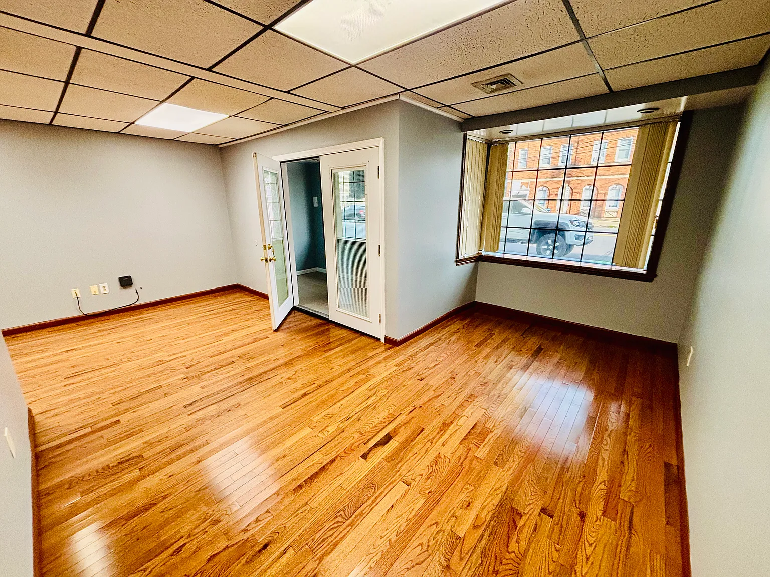 1 bed, 838 sqft, $975 — Photo 4