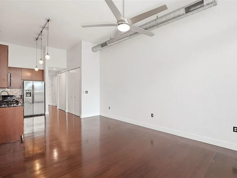 150 E Robinson St #622 — Photo 8
