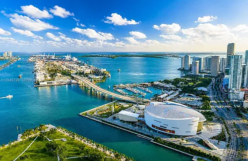 1100 Biscayne Blvd #4402 Photo 1