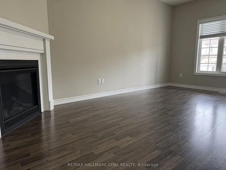 205 Prescott Dr — Photo 3