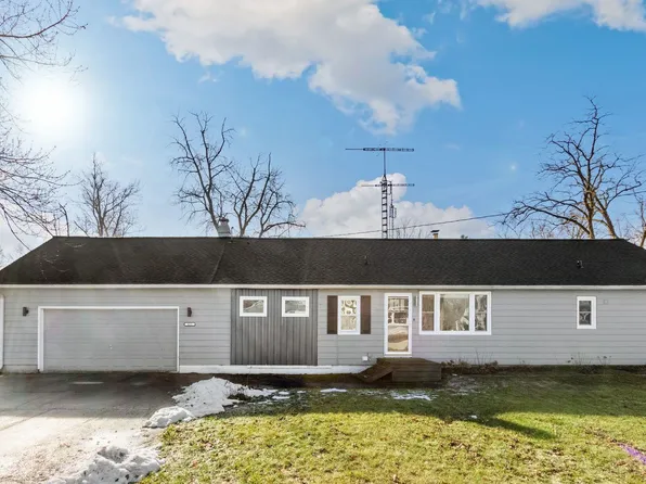 401 E Kelsey St, Malta, IL 60150