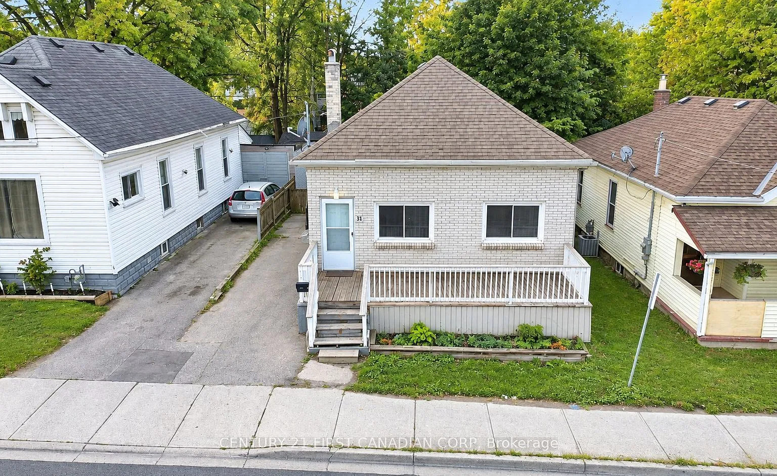 3 bed, $1,750 — Photo 1