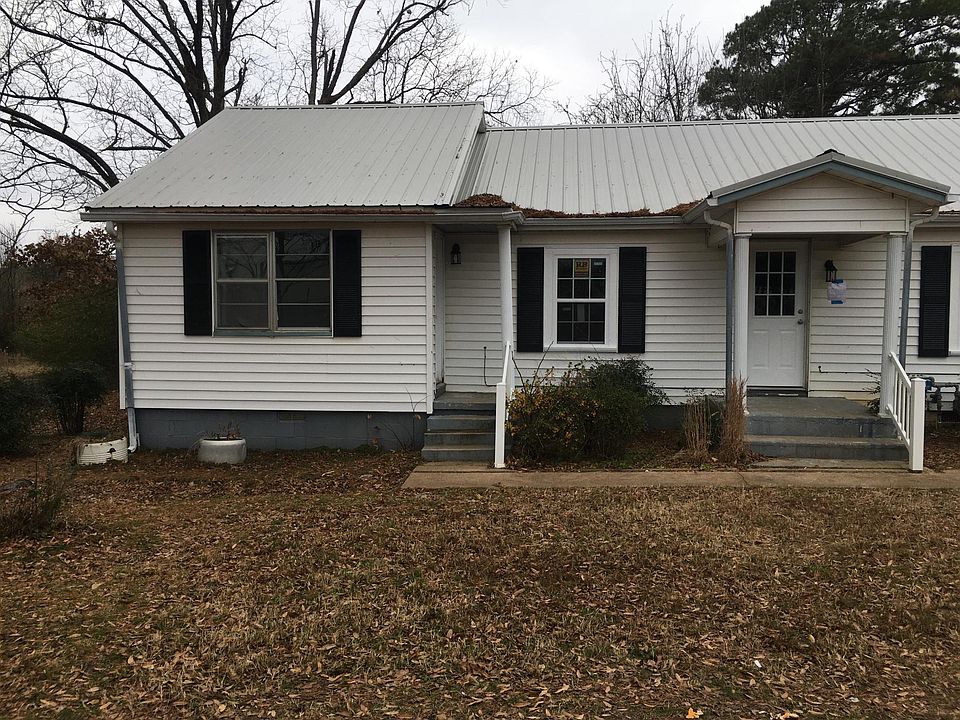 1st image of 1010 Davis Dr #A
