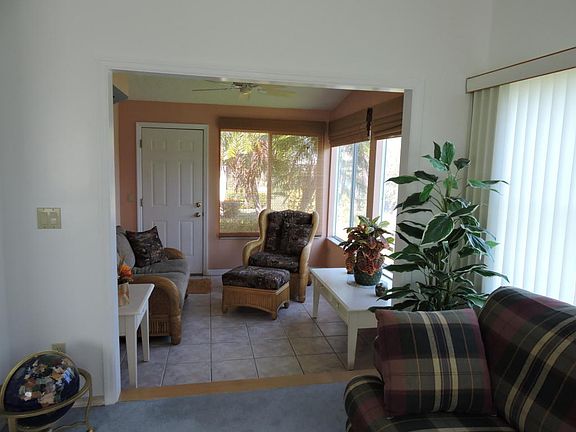 4th image of 8494 Filifera Ct