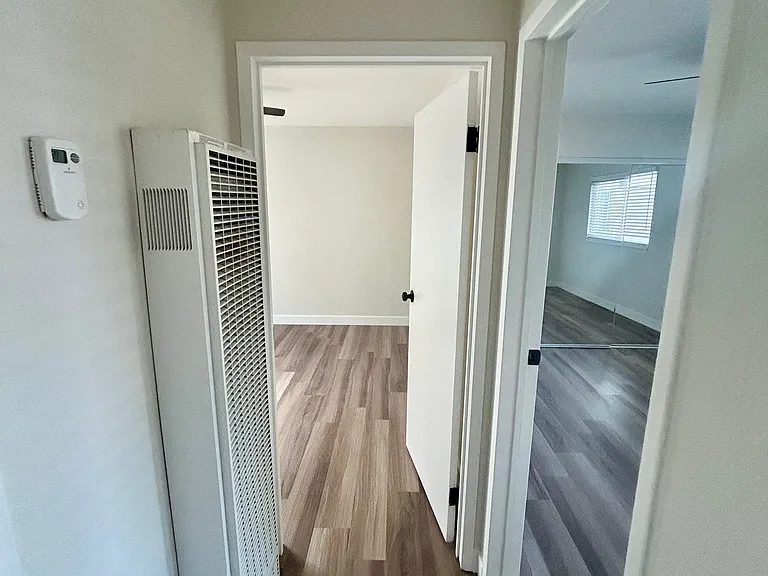 3745 Miramar Way — Photo 32