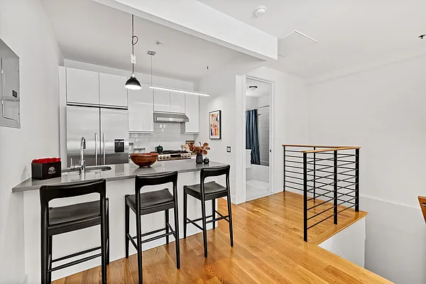 Sold by Douglas Elliman | media 14