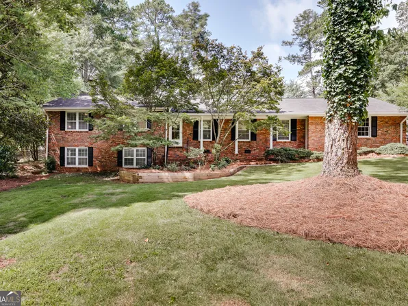 250 Ponderosa Dr, Athens, GA 30605