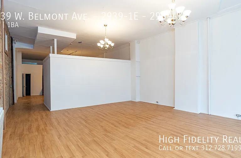 2939 W Belmont Ave #1E — Photo 3