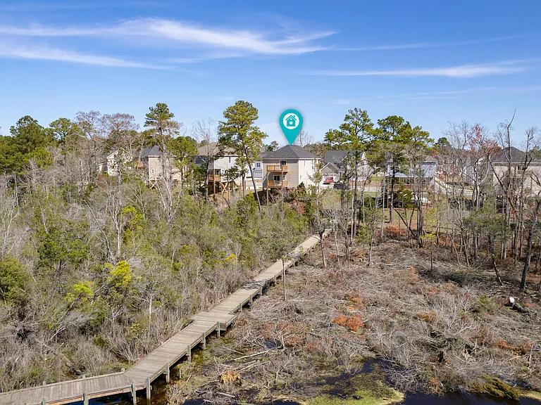 208 Broadleaf Dr — Photo 47