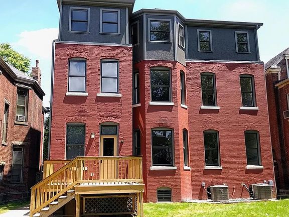 2nd image of 1392 S 2nd St #201
