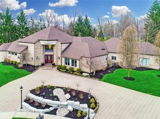 1725 Fox Trl, Bellbrook, OH 45305