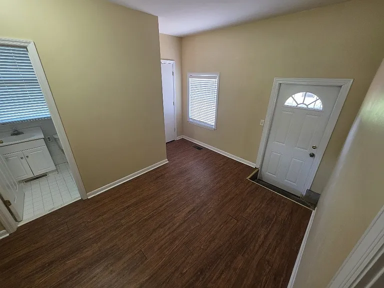 4935 Rawlings Rd — Photo 17