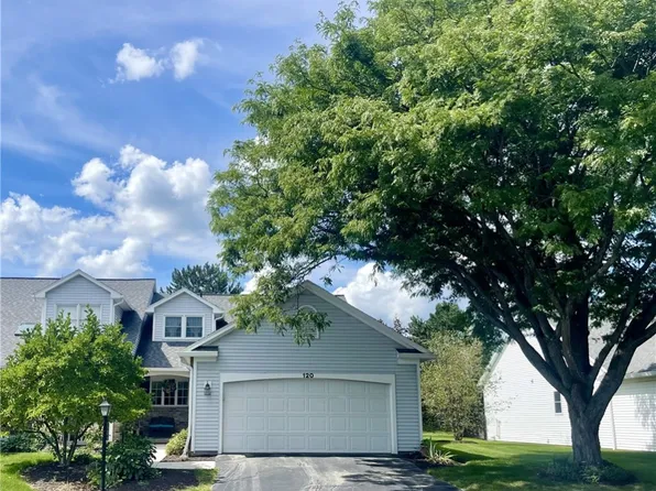 120 Lac Kine Dr, Rochester, NY 14618