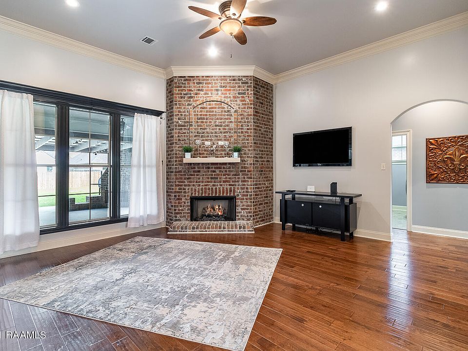 108 Parker Oak Dr, Church Point, LA 70525 Zillow