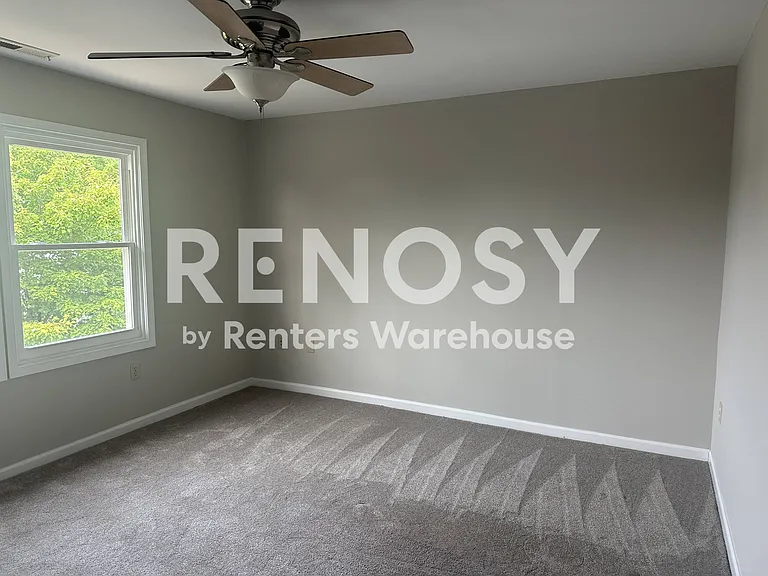 8900 Millers Island Blvd — Photo 18