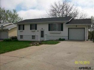 4883 S 143rd St, Omaha, NE 68137