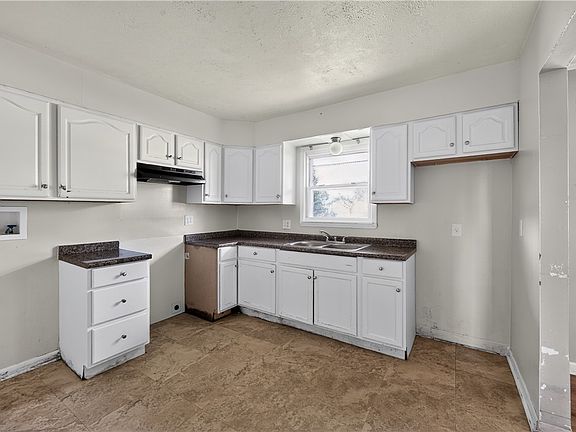 5th image of 4336 Owens Dr