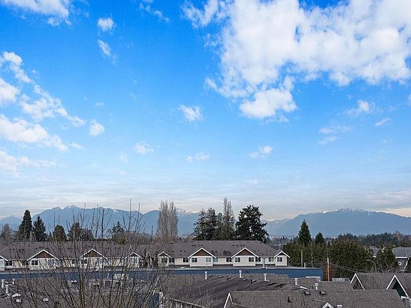 2nd image of 5800 Andrews Rd #407