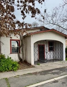 2354 Oakmont St, Sacramento, CA, 95815