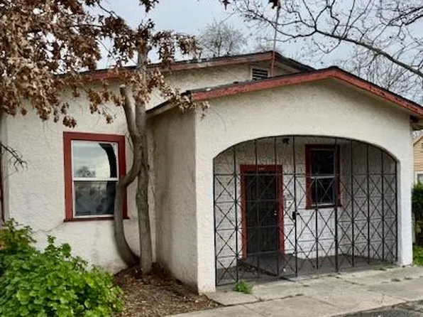 2354 Oakmont St, Sacramento, CA 95815