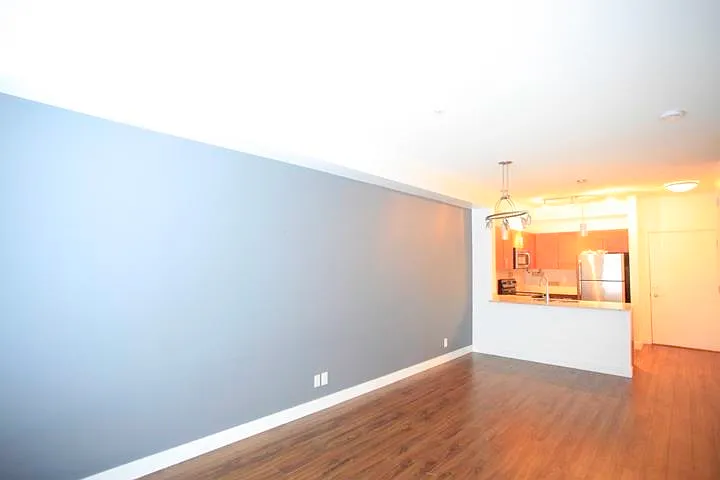 13468 King George Blvd #1XX — Photo 5