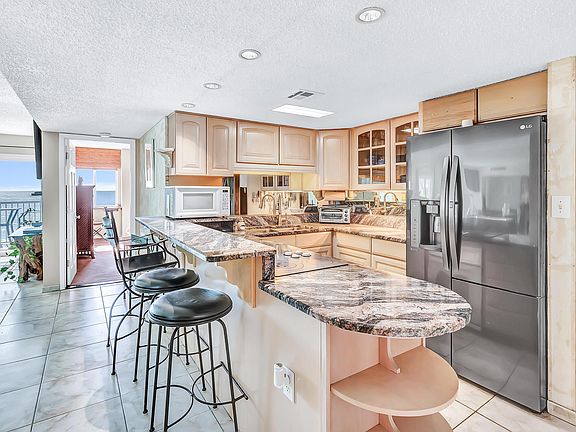 5th image of 510 Gulf Shore Dr Unit 705