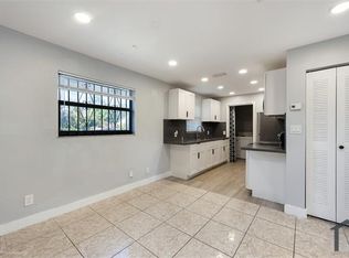5731 SW 26th St APT B, Hollywood, FL 33023
