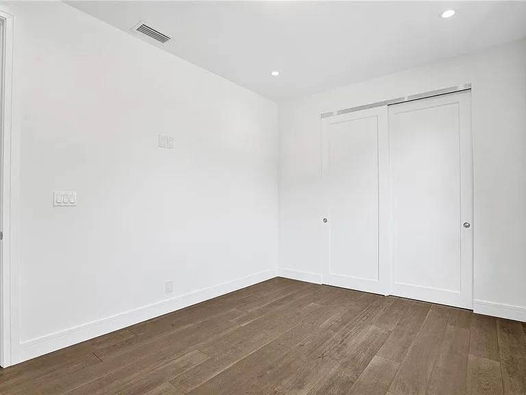 1211 SE 1st St — Photo 35