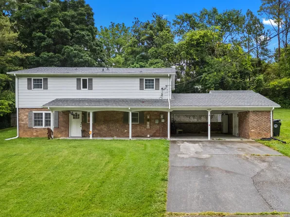 1423 E Jackson Cir, Morristown, TN 37813