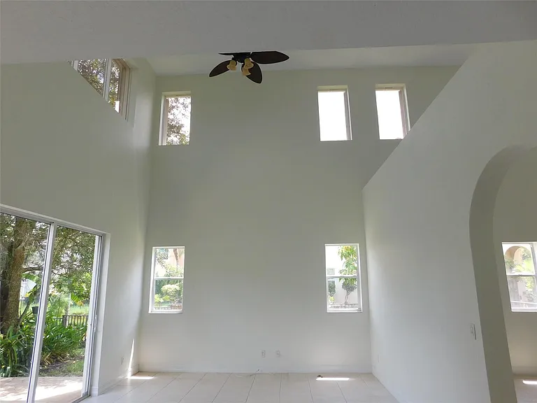 11751 NW 1st St — Photo 22
