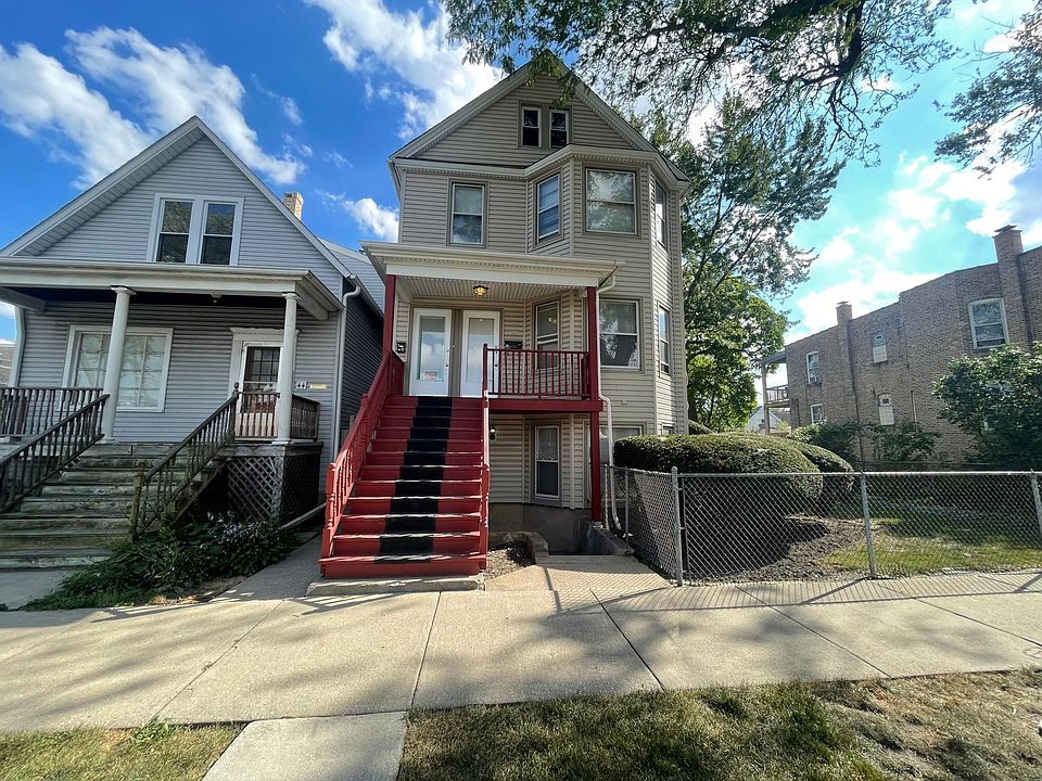 1st image of 5623 W Dakin St #1