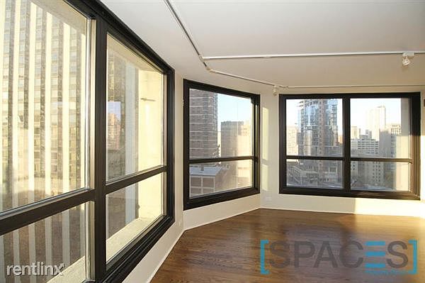 1st image of 1025 Des Plaines Ave