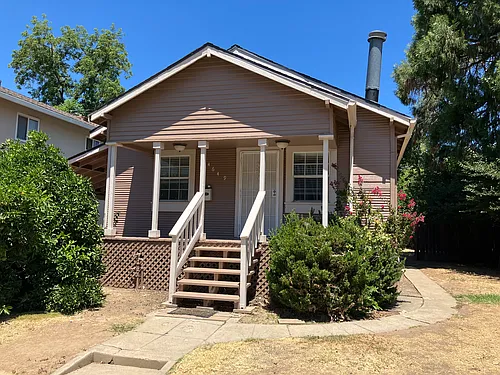 4649 V St Photo 1