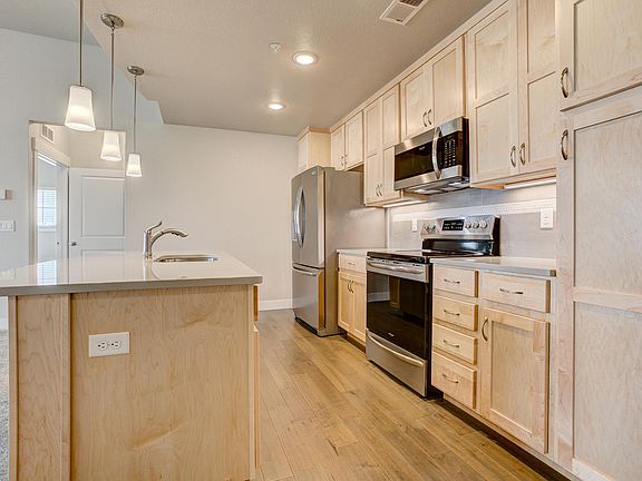 5th image of 6690 Crystal Downs Dr Unit 208